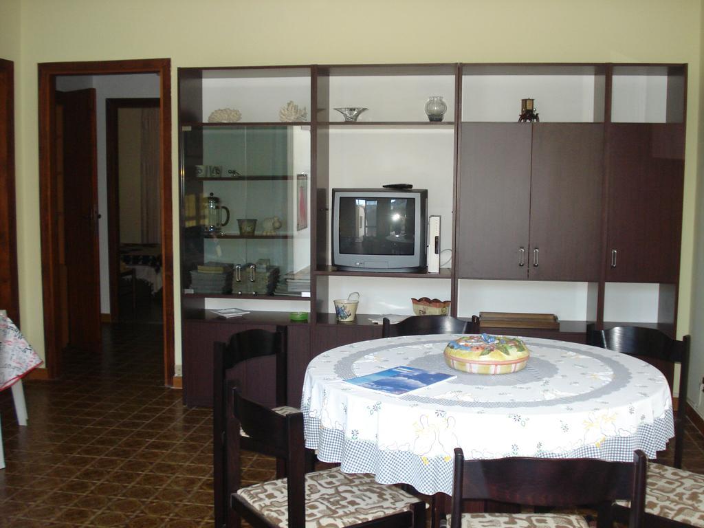 Casa Degli Oleandri Sul Cortile R6314 Apartment Cala Gonone Ruang foto